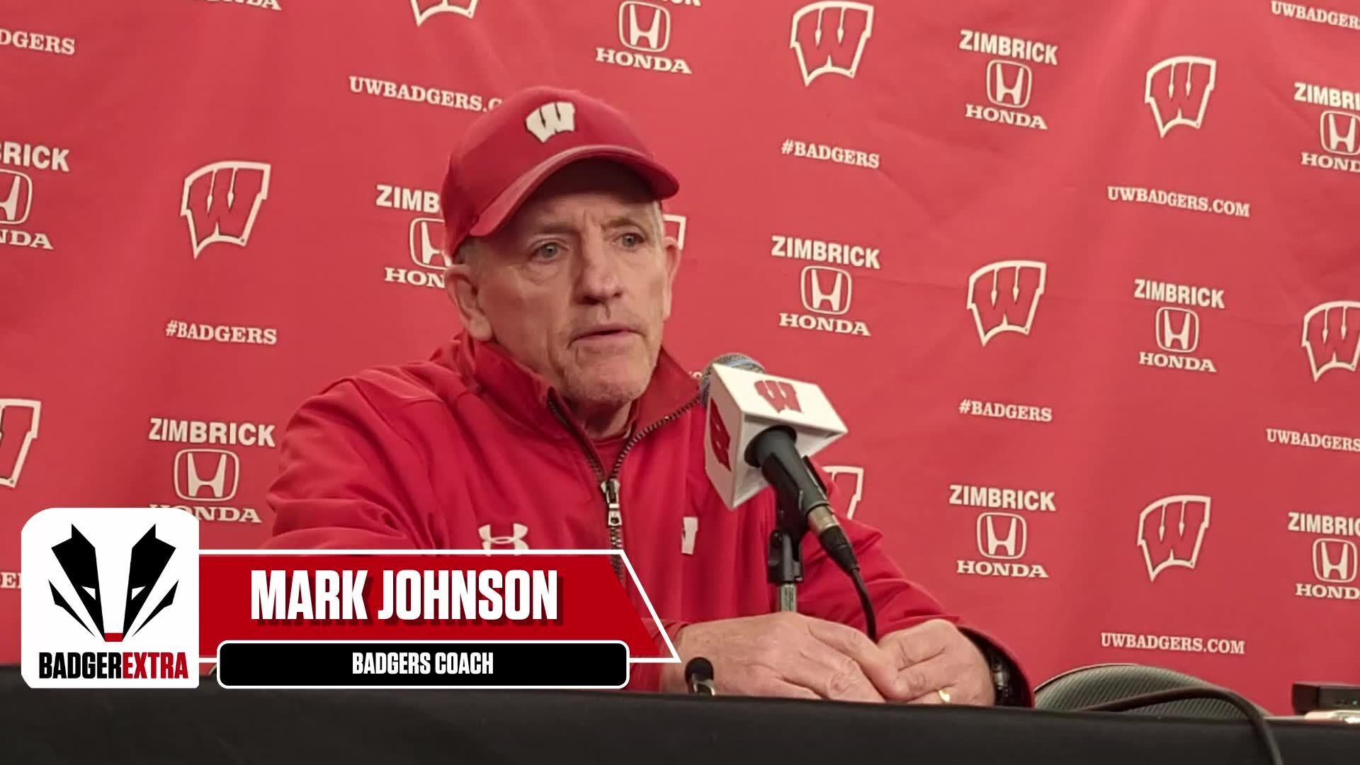 No. 1 Wisconsin women's hockey prepares for rivalry series against No. 2 Ohio State